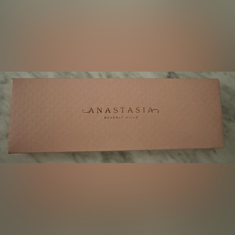 Anastasia Beverly Hills Primrose All In One Face & Eye Shadow Palette